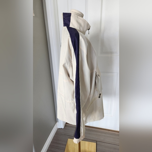 BR Equestrian Cream and Navy Half Zip Jacket - Size Medium - Picture 2 of 16
